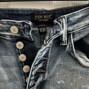 Judy Blue Distressed Skinny jeans Size 11/30